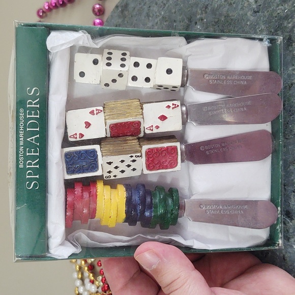 Poker Theme Spreaders From Boston Warehouse - Picture 3 of 14